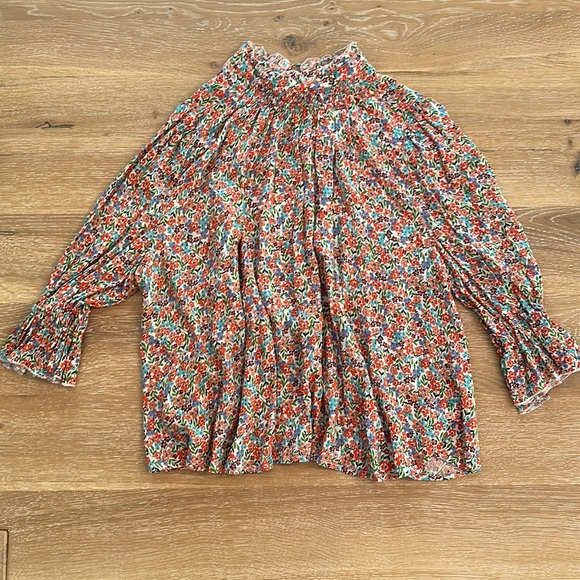 Mock Neck Ruffle Top - Picture 2 of 7